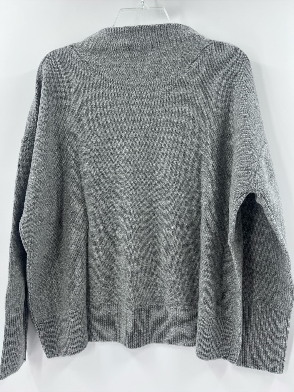 Quince Mongolian Cashmere Funnel Neck Sweater in Heather Grey, size Large. - Picture 10 of 13